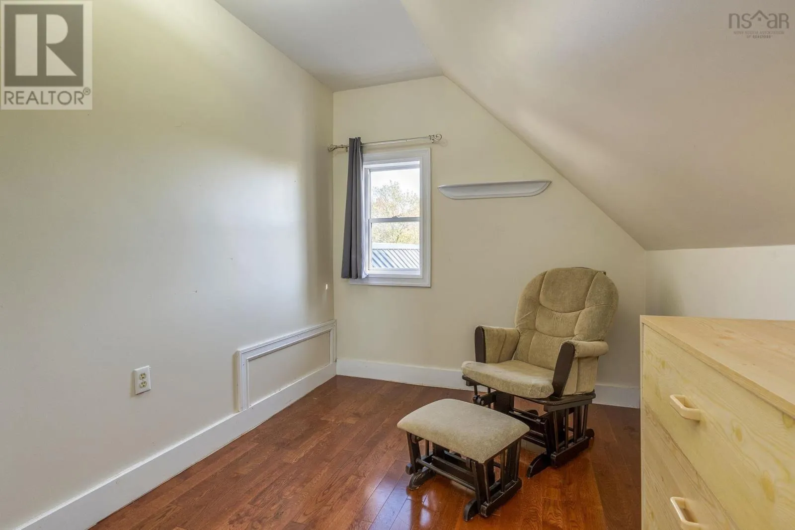 5158 Stellarton Trafalgar Road