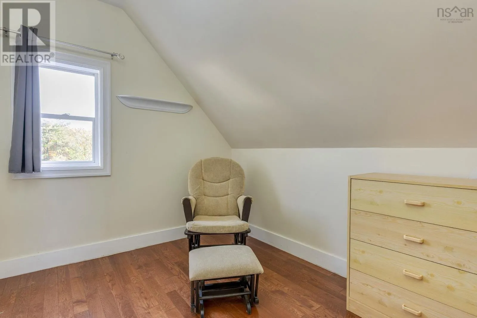 5158 Stellarton Trafalgar Road