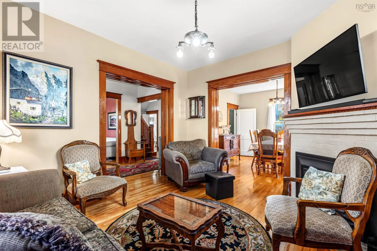 6 McGee Street