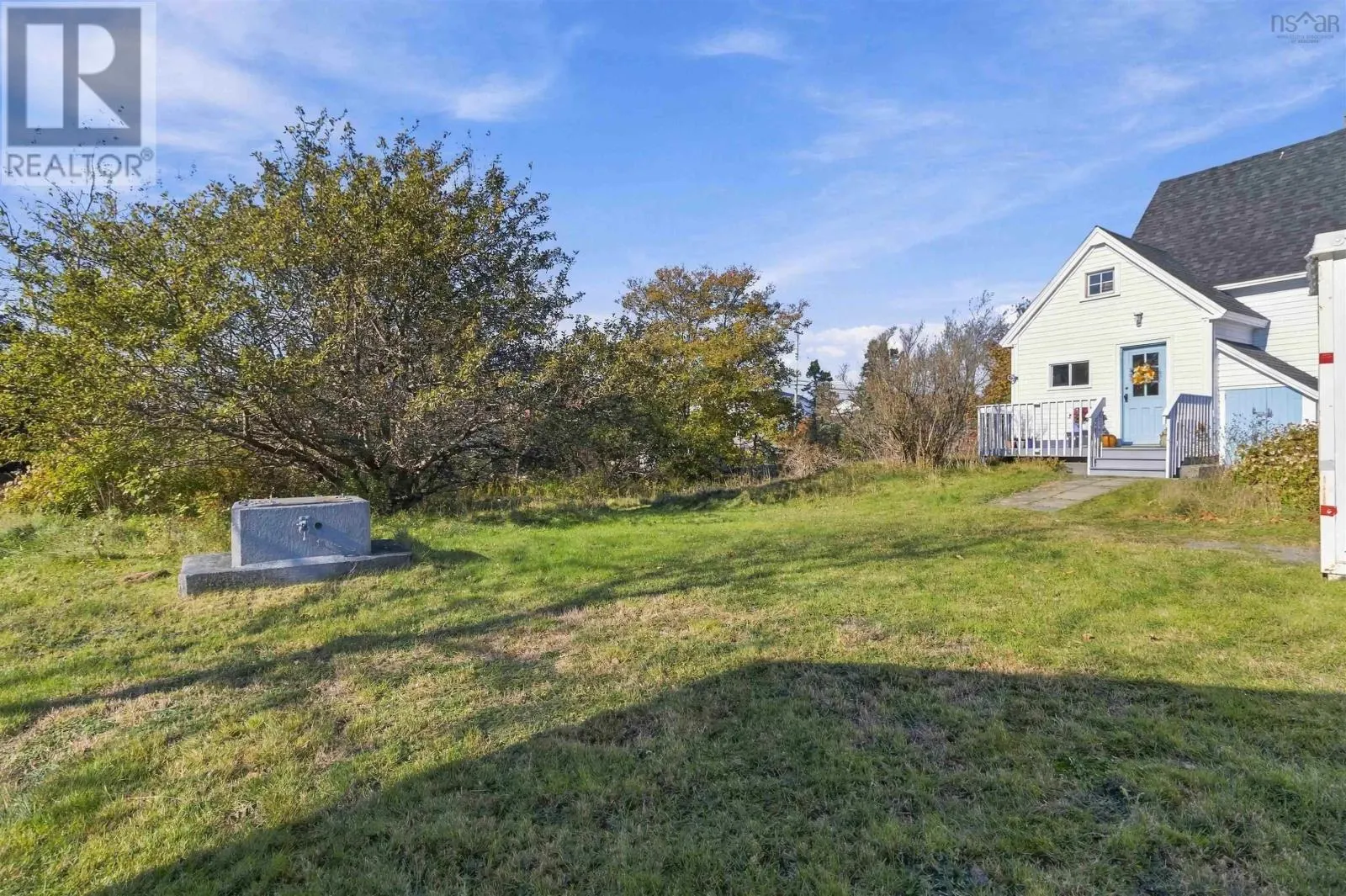1 Sambro Wharf Road