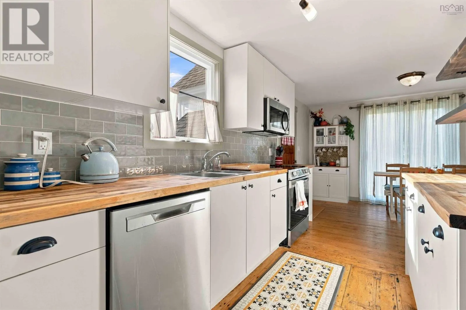 1 Sambro Wharf Road