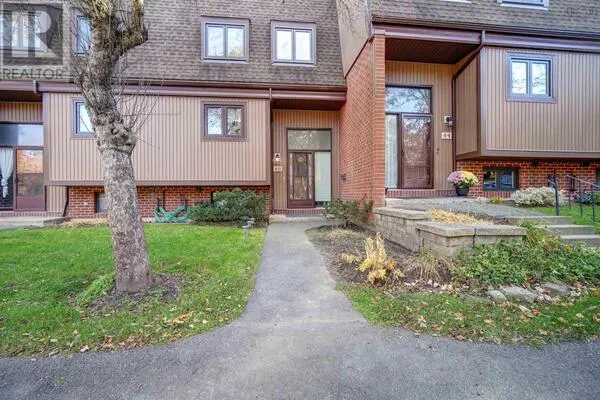 46 Hanover Court