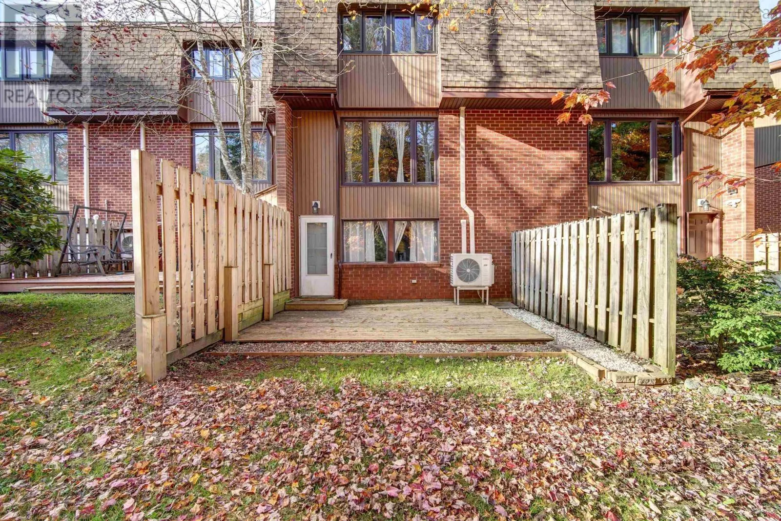 46 Hanover Court