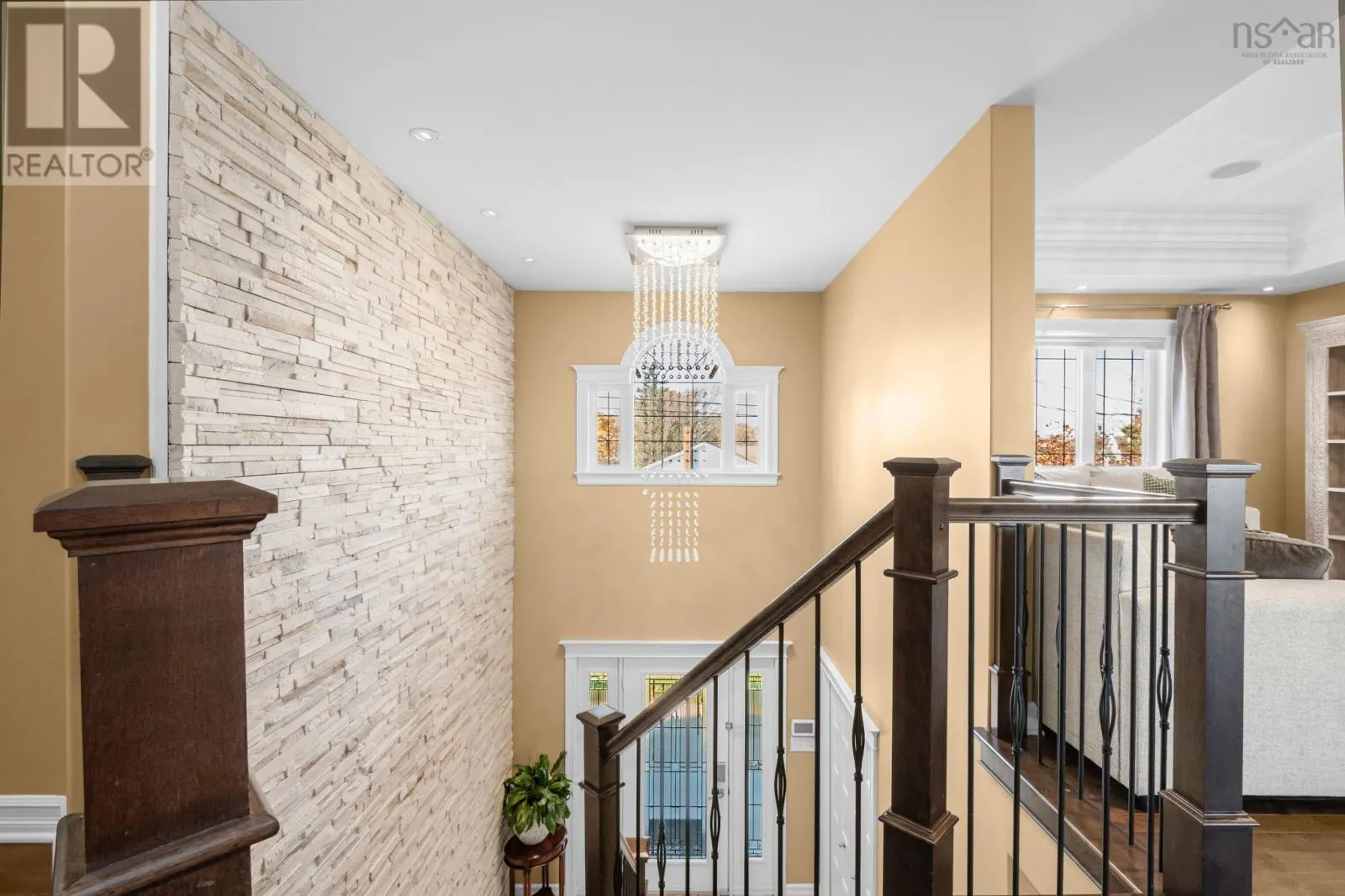 114 Maplewood Drive