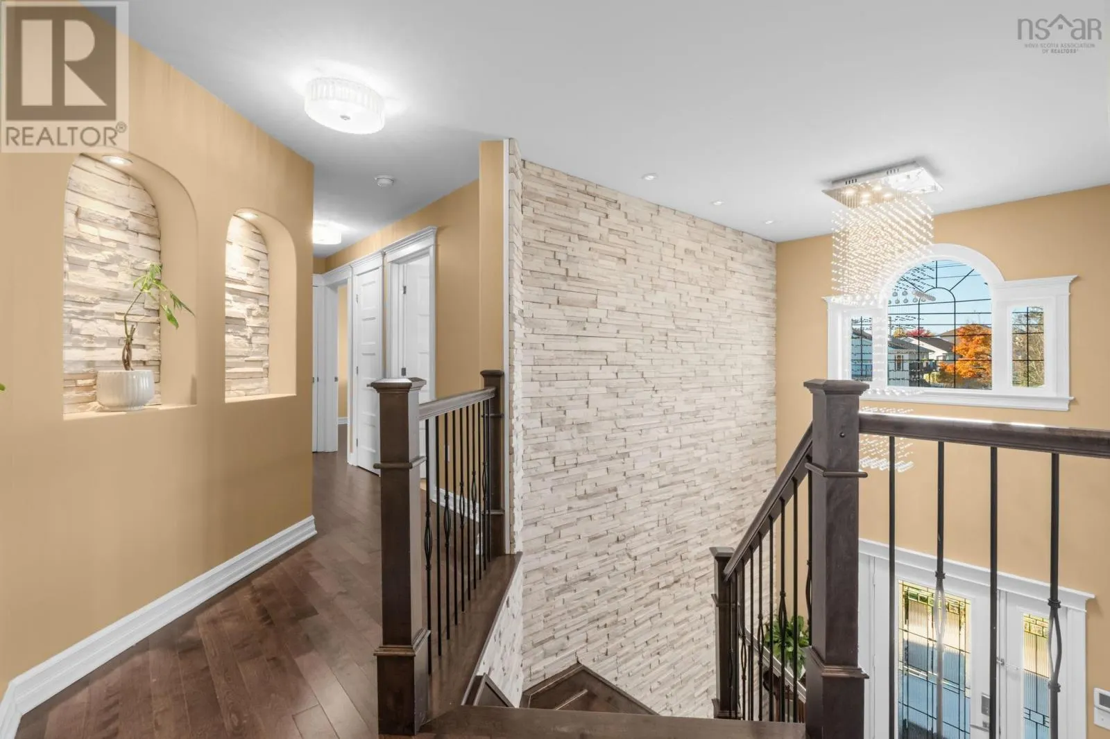 114 Maplewood Drive