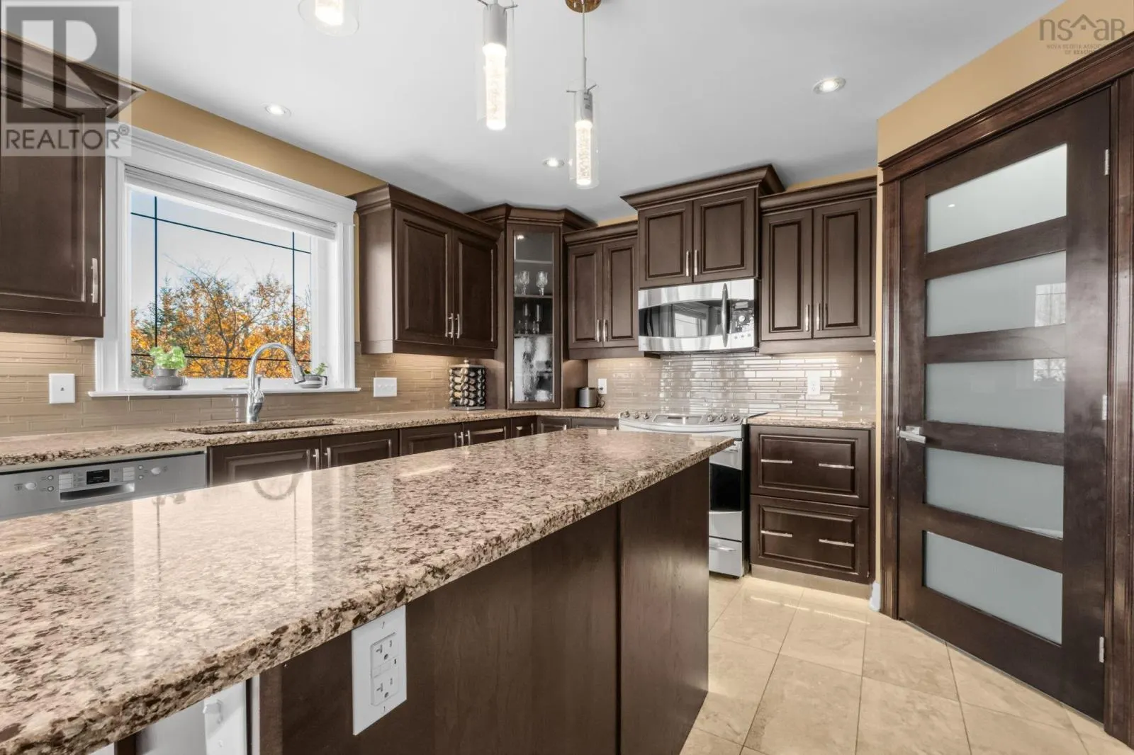 114 Maplewood Drive