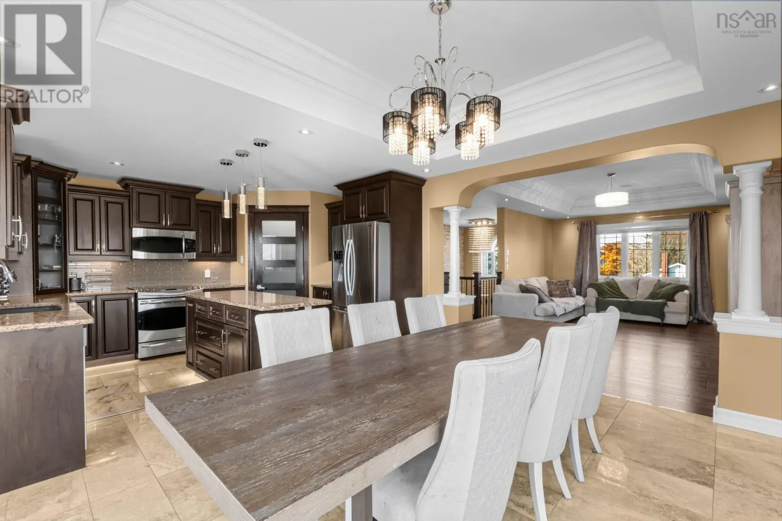 114 Maplewood Drive