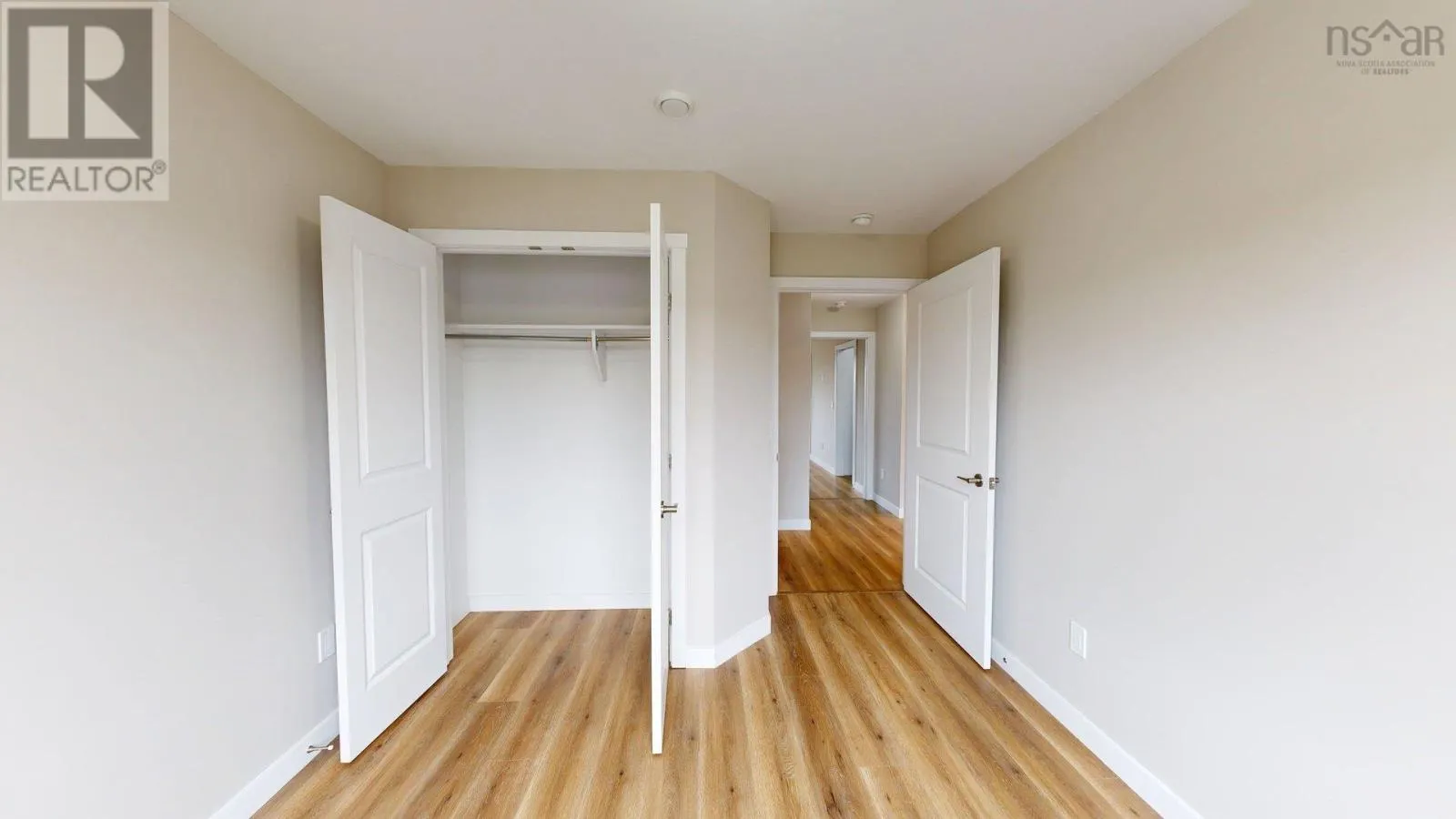 120 Honeygold Drive