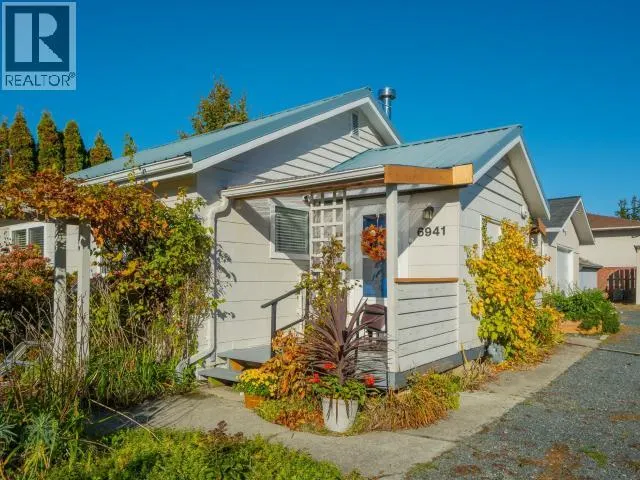 6941 KAMLOOPS STREET