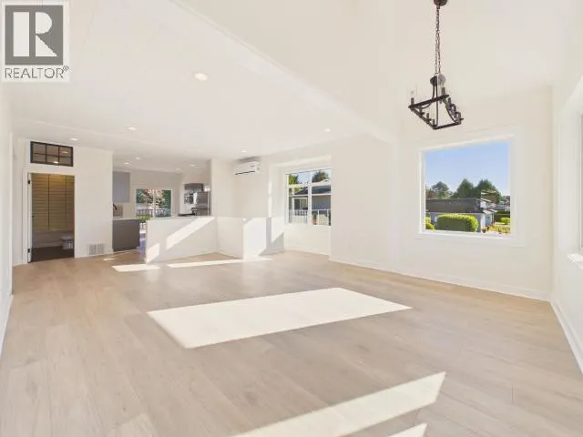 4708 REDONDA AVE