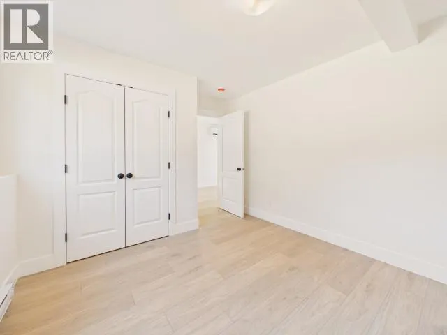 4708 REDONDA AVE