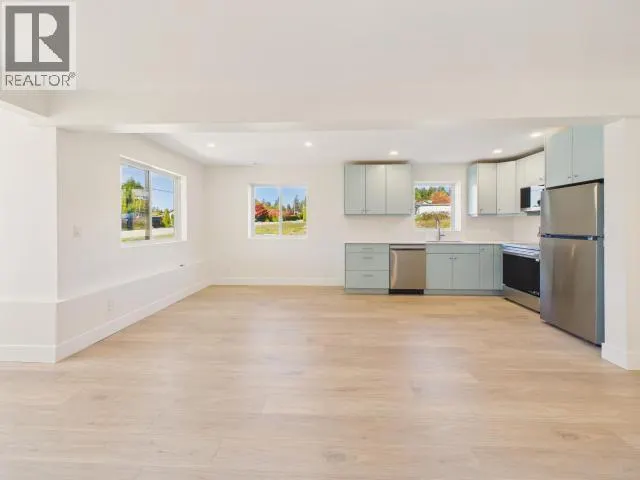 4708 REDONDA AVE