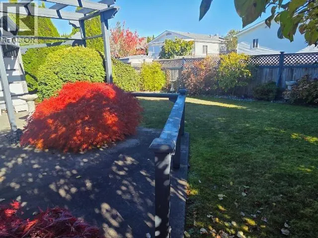 B-4288 MANSON AVE