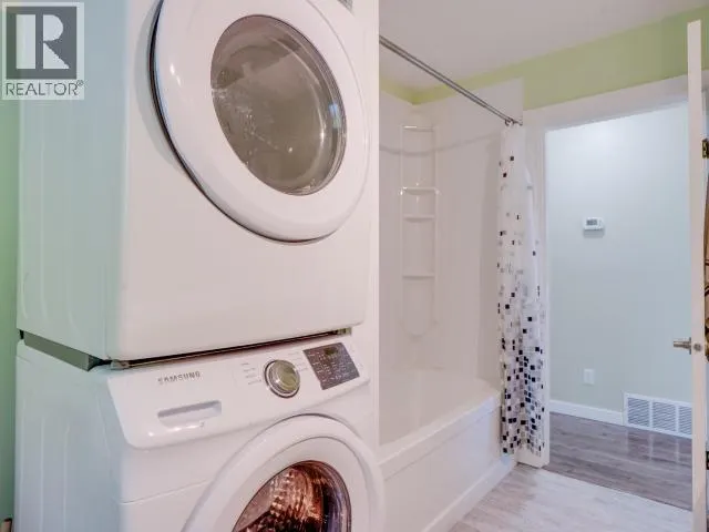 6280 KING AVE