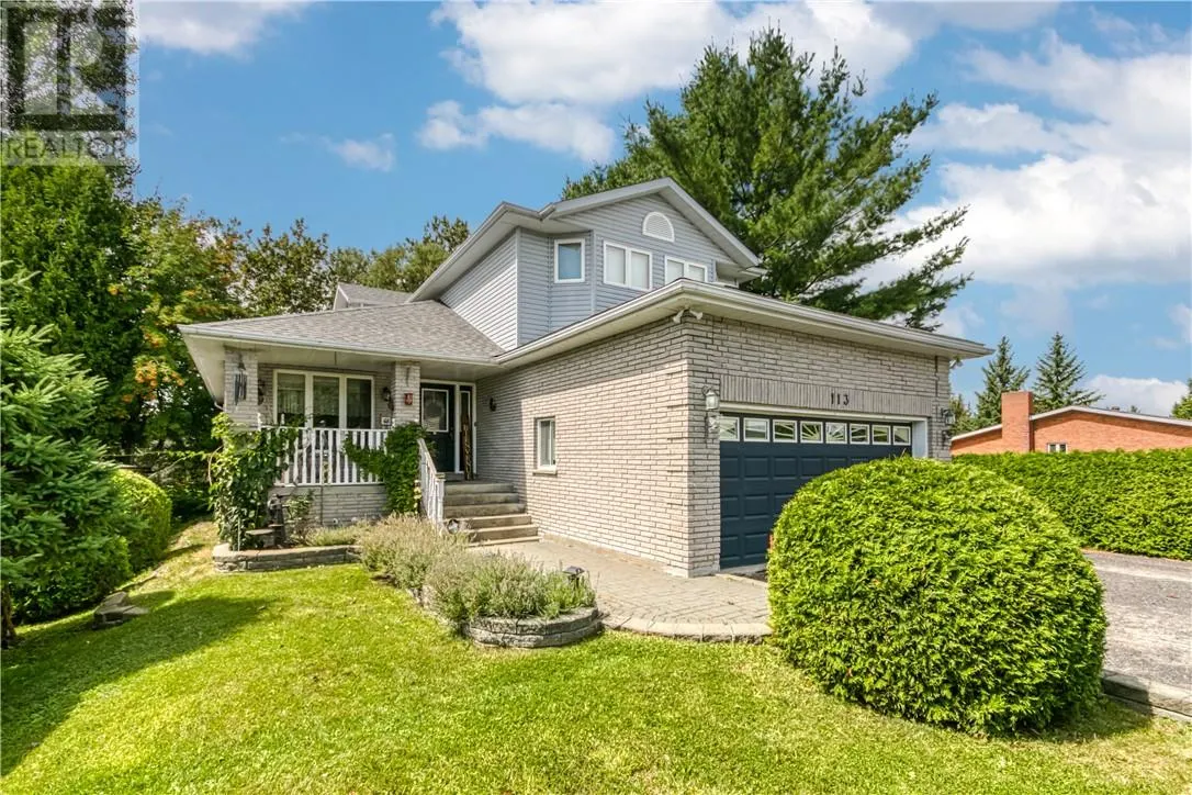 113 Junction Avenue