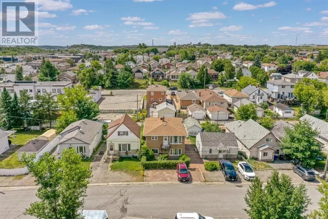 29 Demorest Avenue