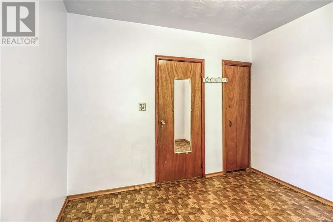 29 Demorest Avenue