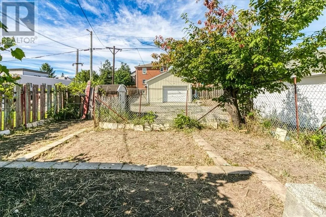 29 Demorest Avenue