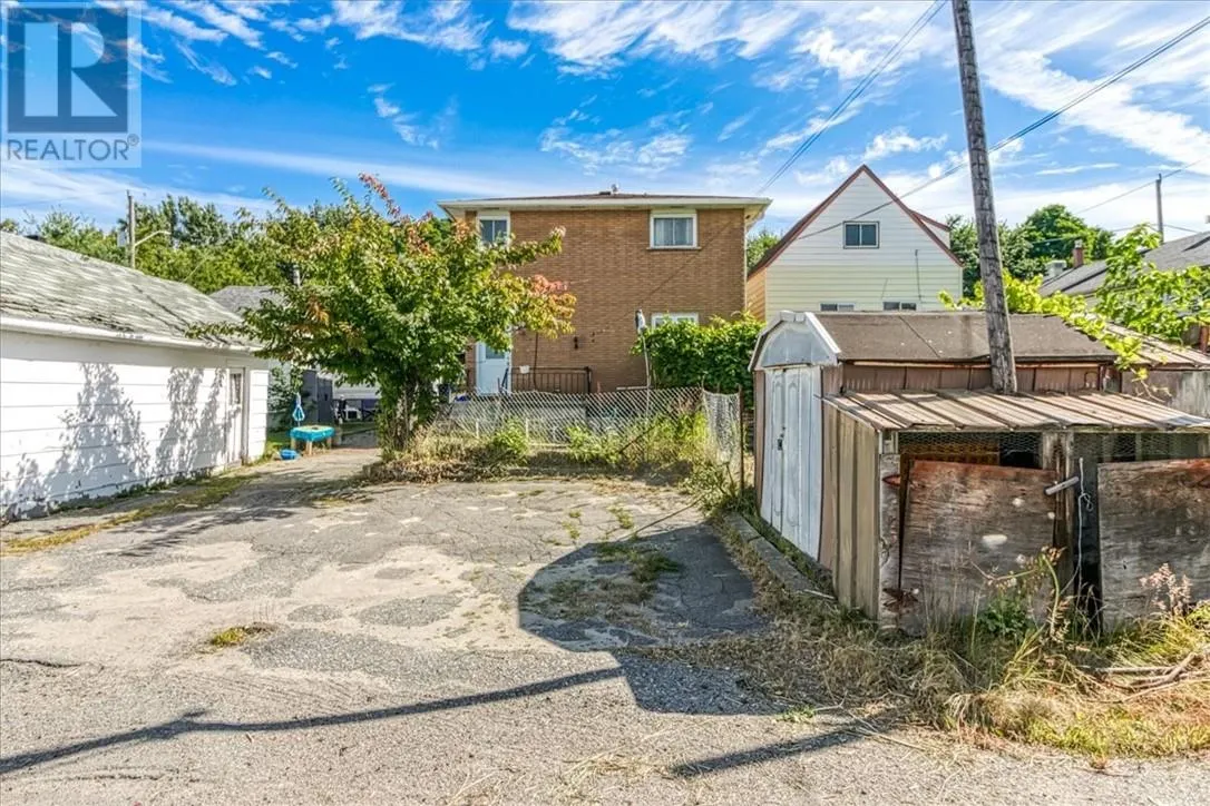 29 Demorest Avenue