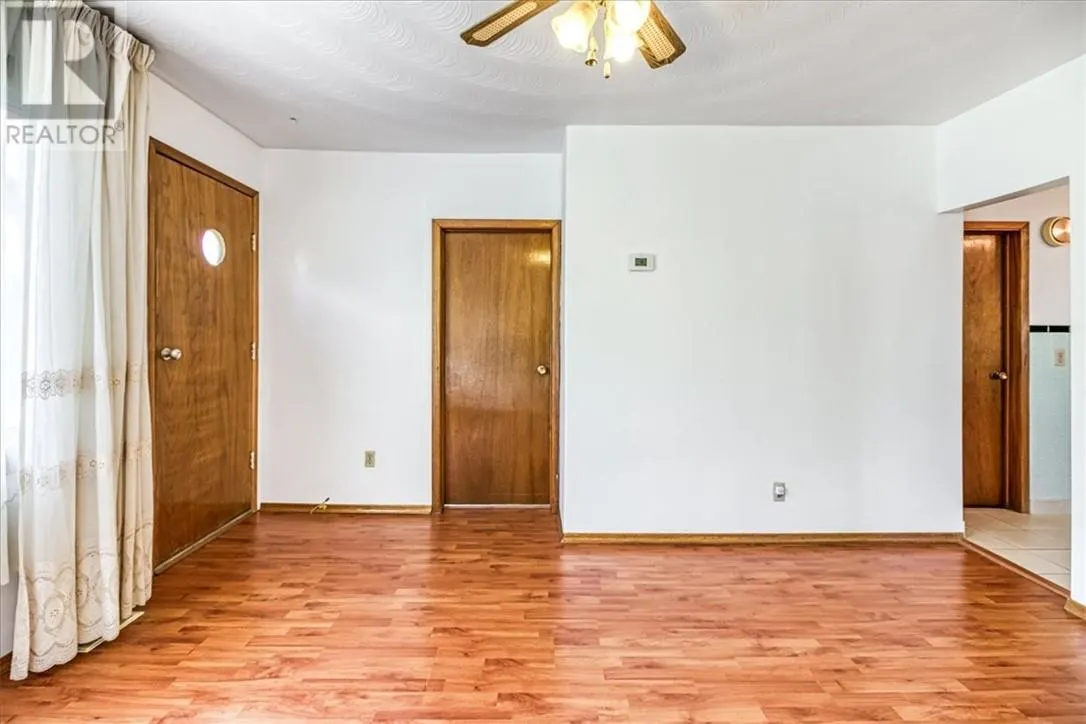 29 Demorest Avenue