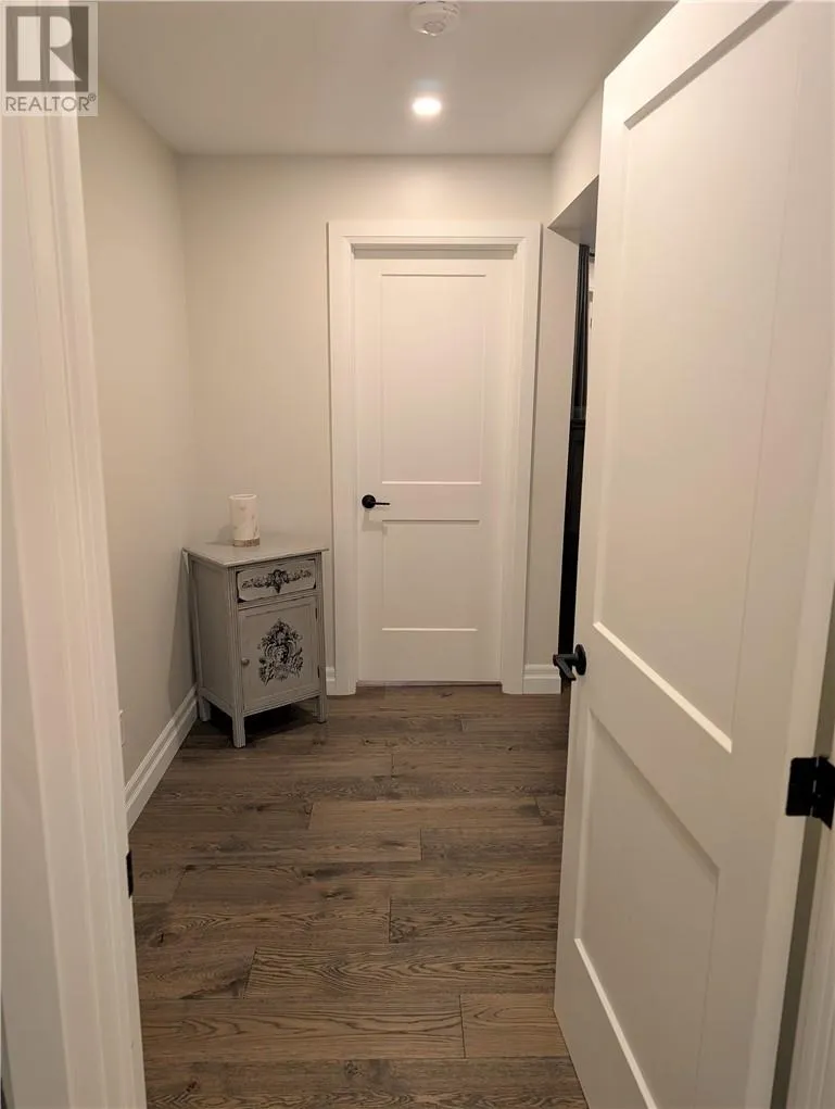450 Second Avenue S
