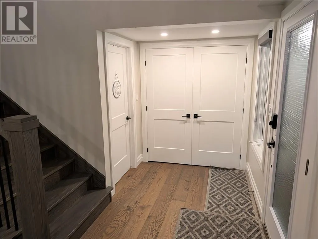 450 Second Avenue S