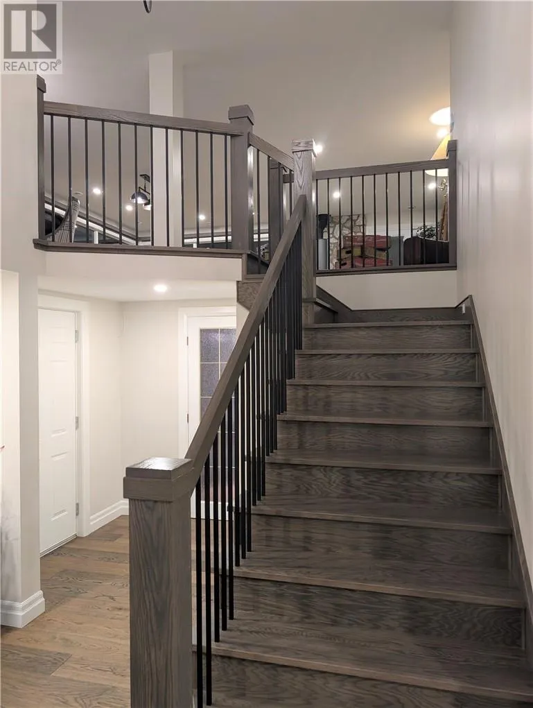 450 Second Avenue S