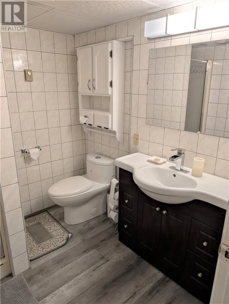 450 Second Avenue S