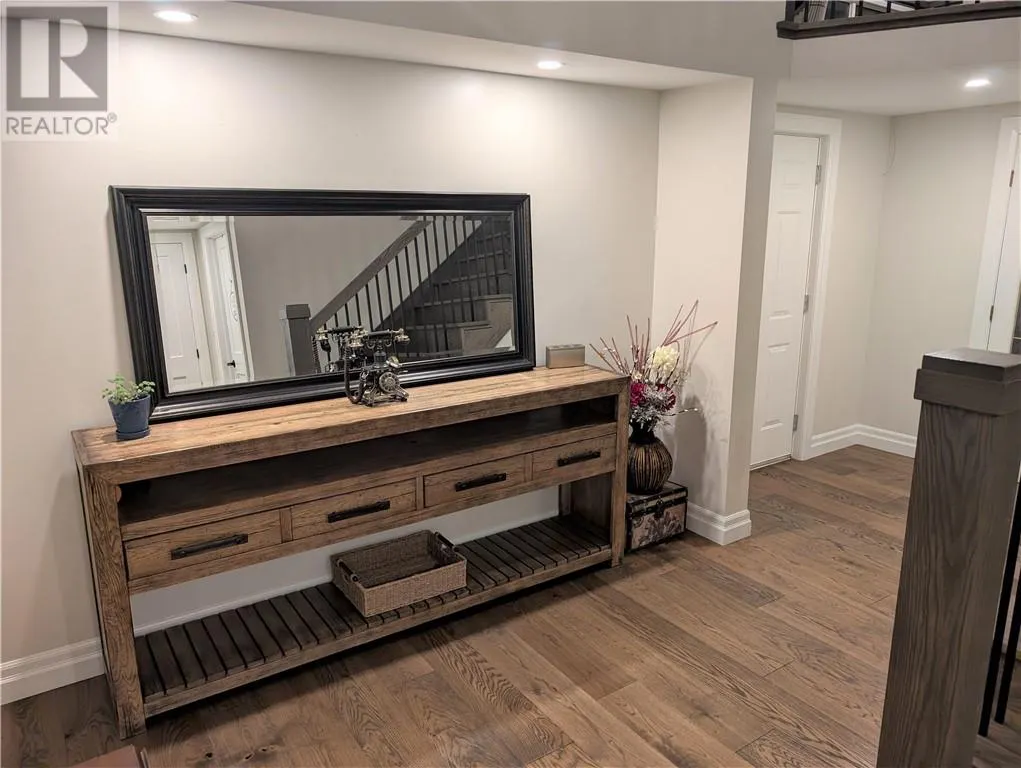 450 Second Avenue S