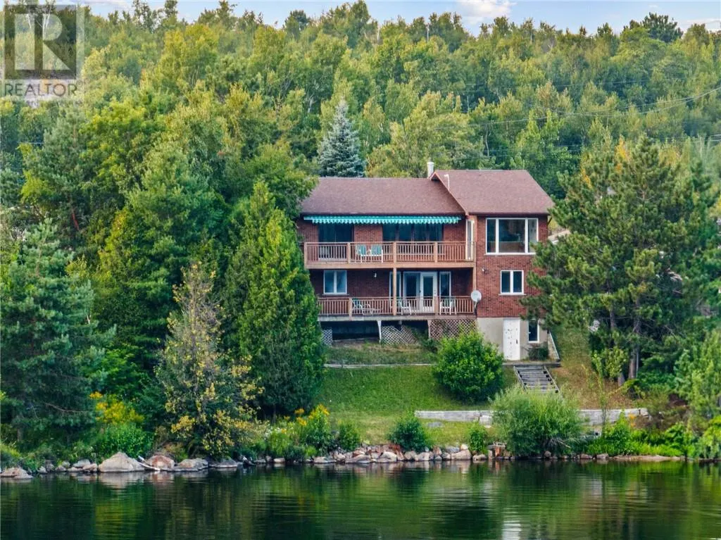 2499 Navanod Road
