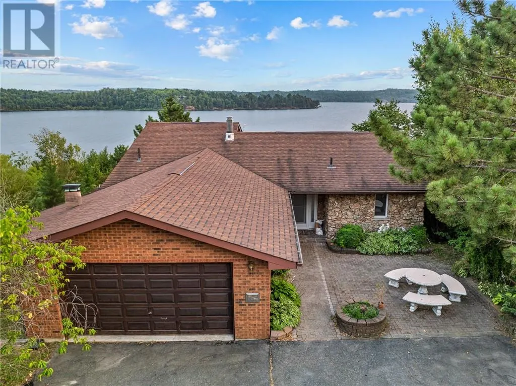 2499 Navanod Road