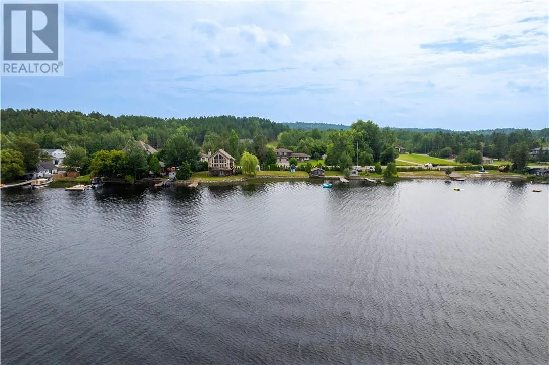 4701 Long Lake Road