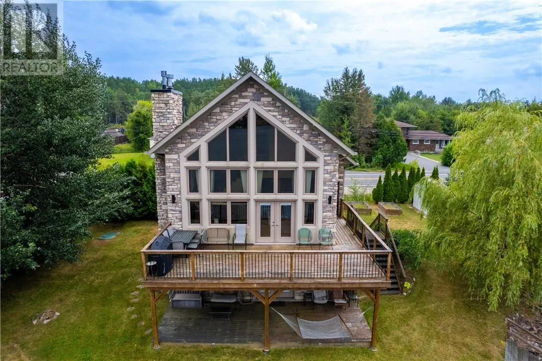 4701 Long Lake Road