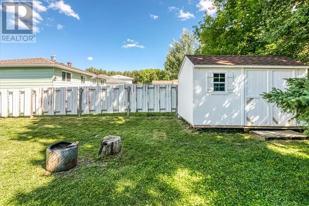 258 Colonial
