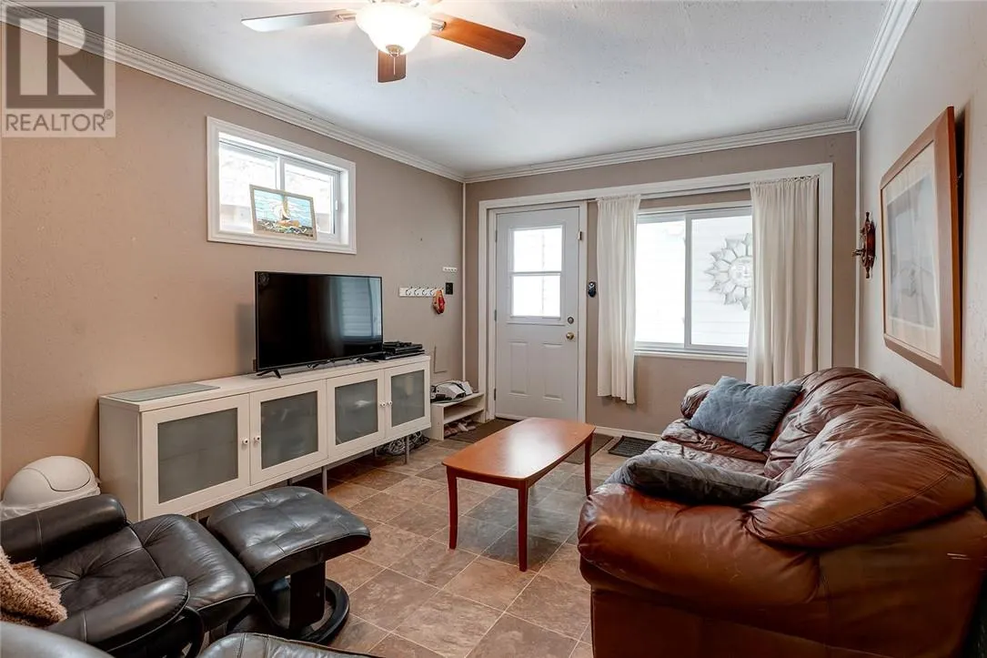 181 Langley Road S