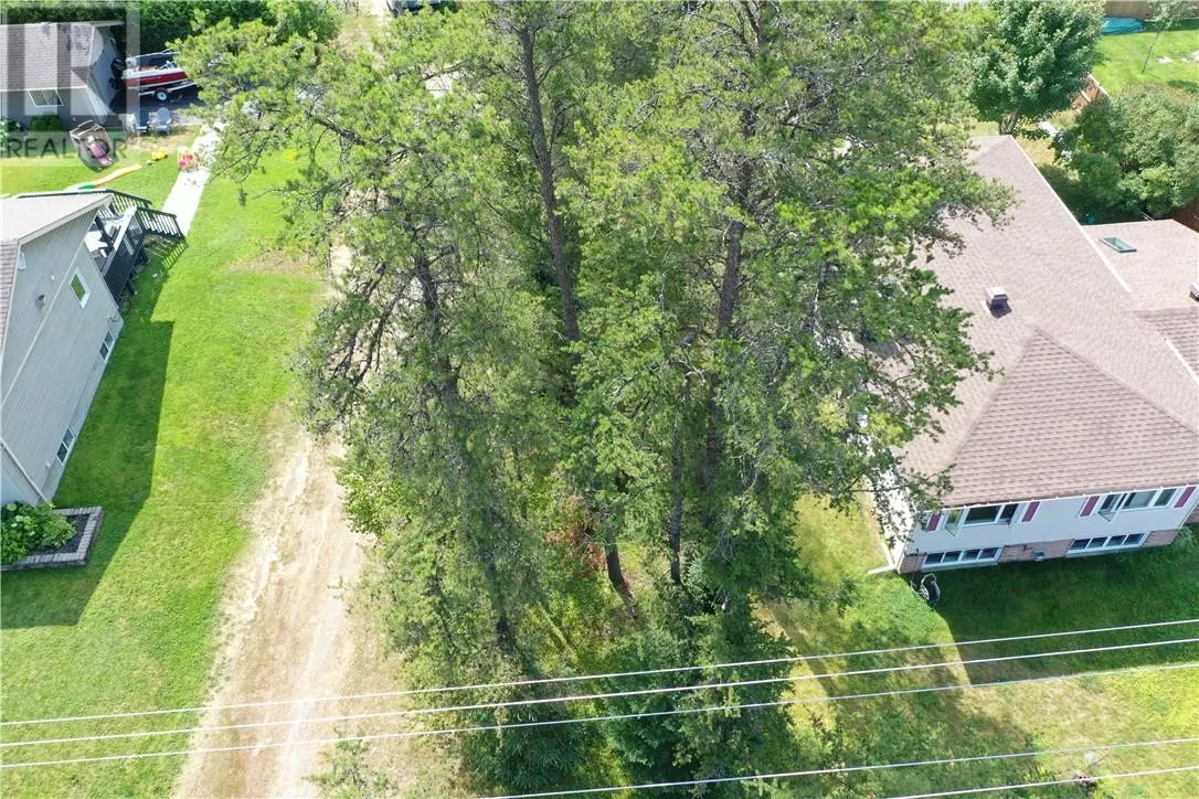 0 Queensway