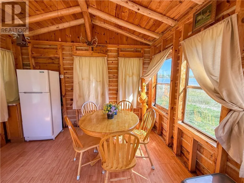 897B Walkhouse Road
