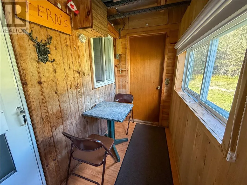 897B Walkhouse Road
