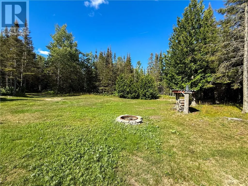 897B Walkhouse Road