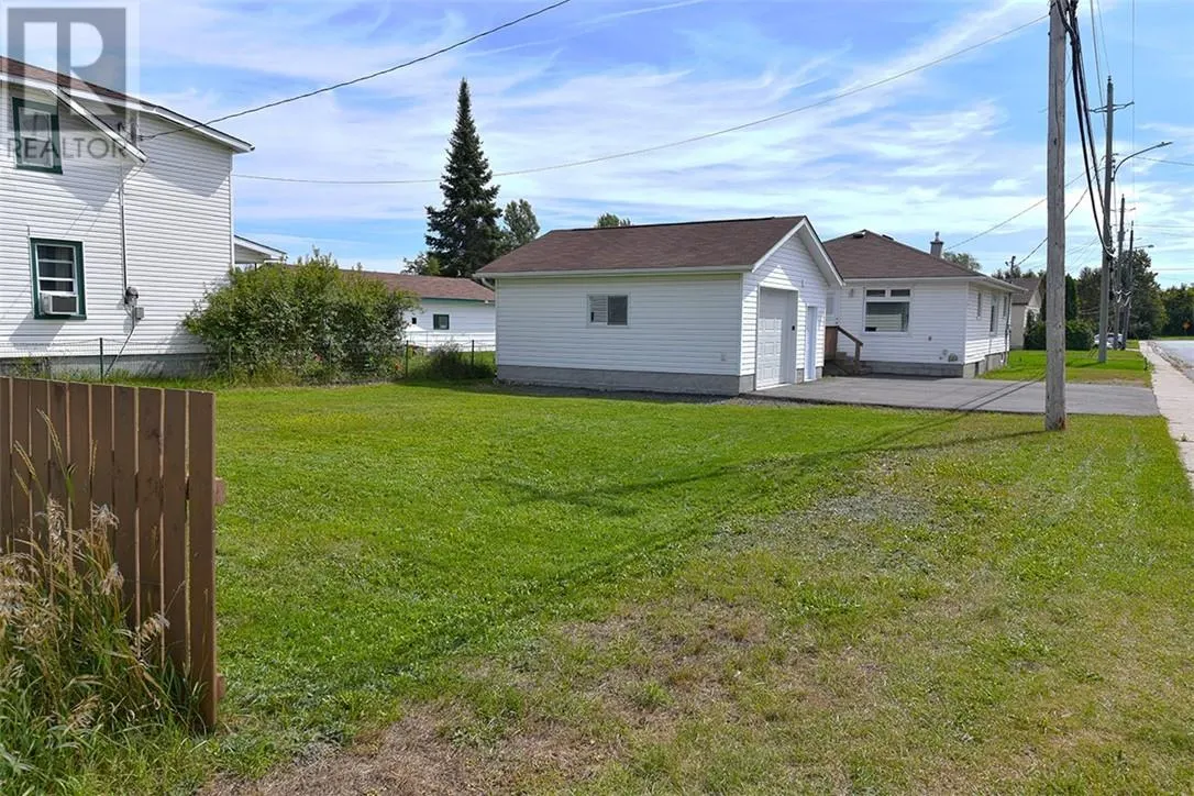 8 Belanger Street