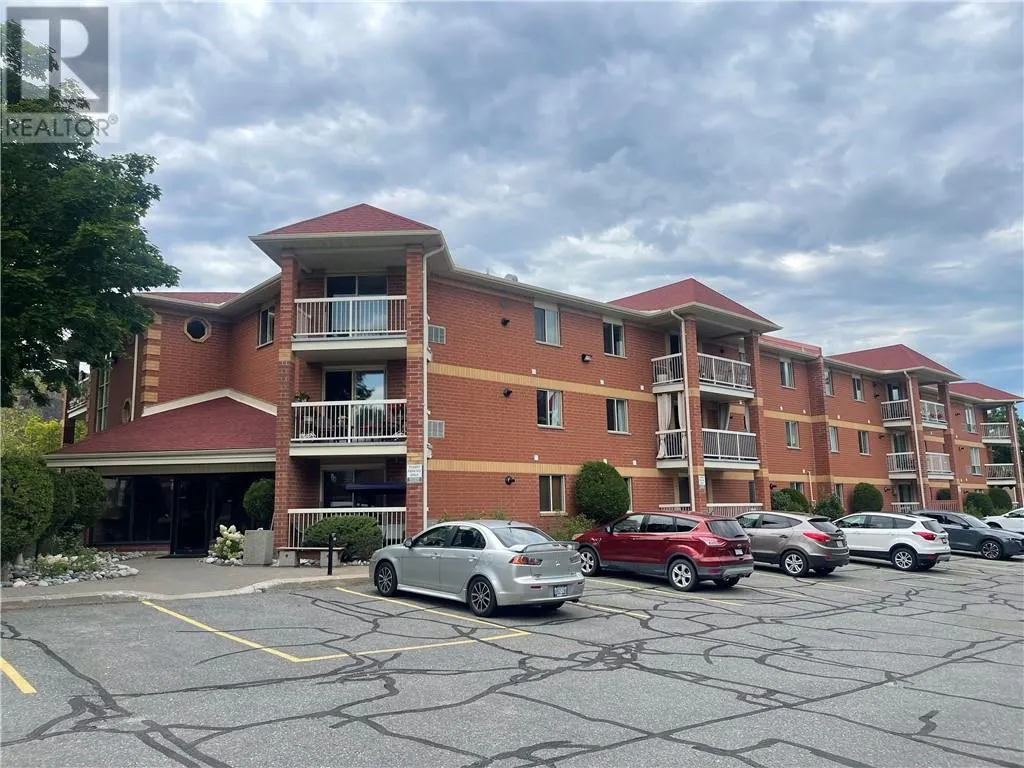 404 Westmount Avenue Unit# G92