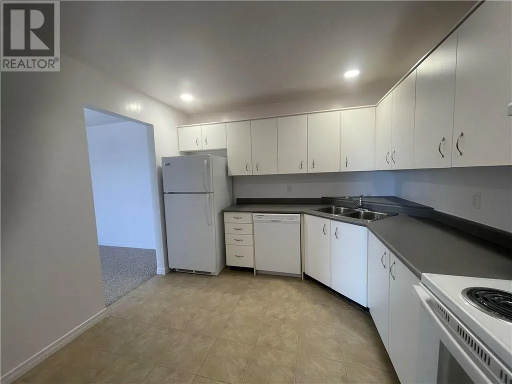 404 Westmount Avenue Unit# F75