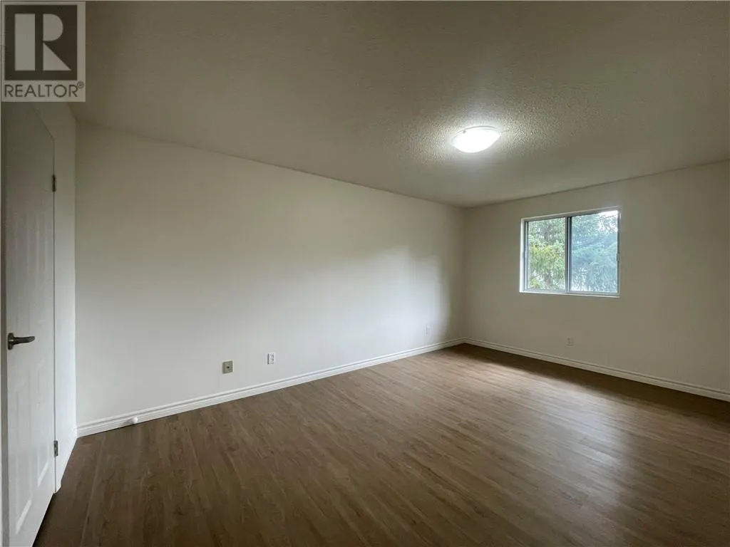 424 Westmount Avenue Unit# C20