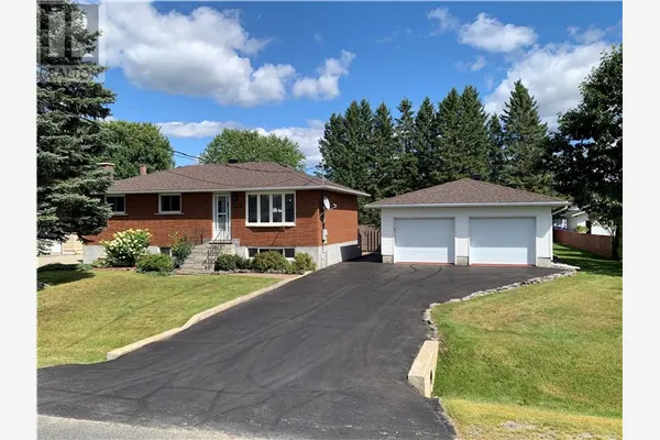 4386 Hamilton