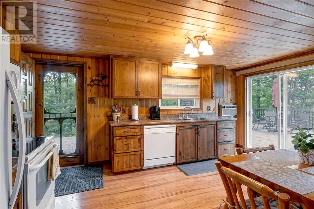 700 Bayline Drive