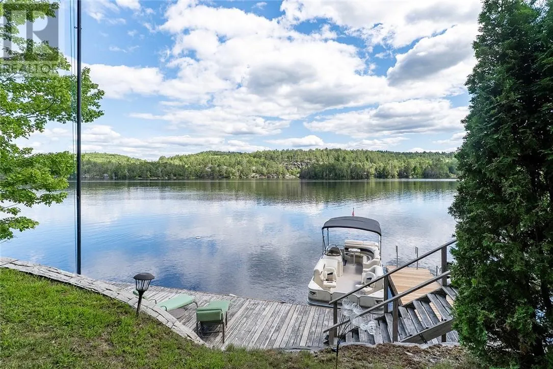 700 Bayline Drive