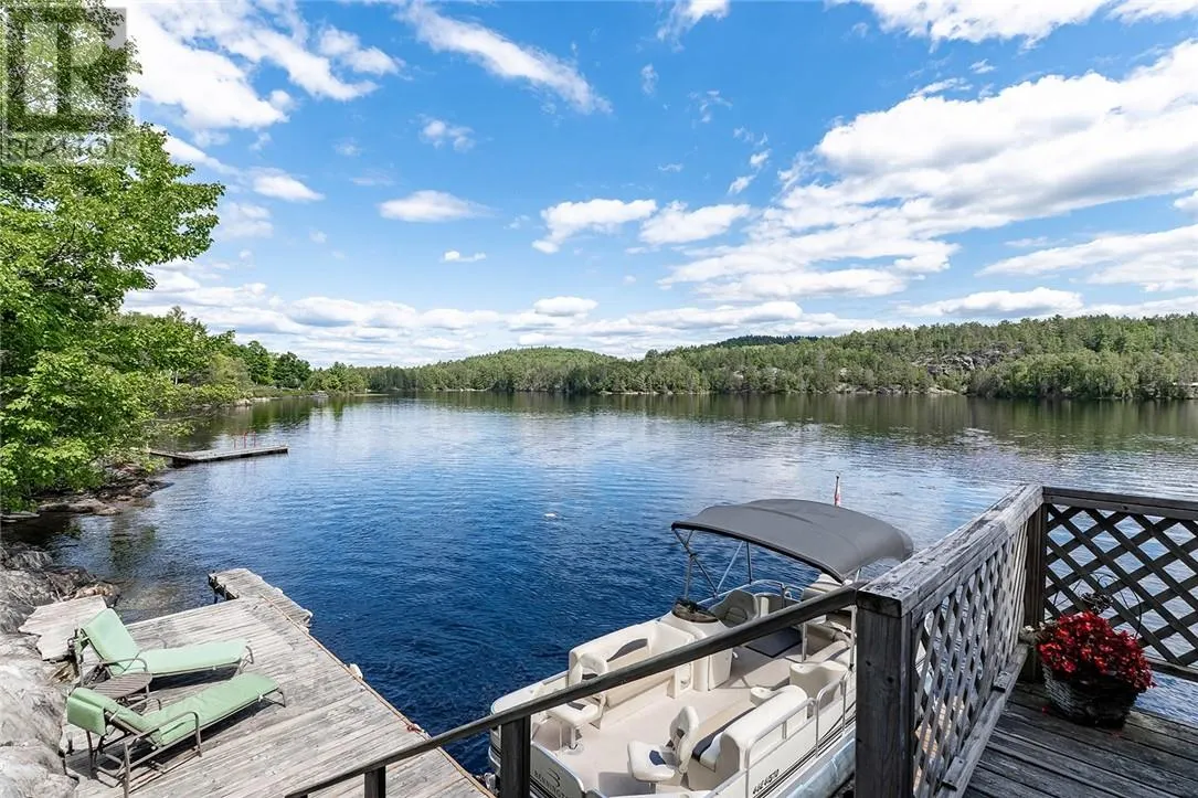 700 Bayline Drive