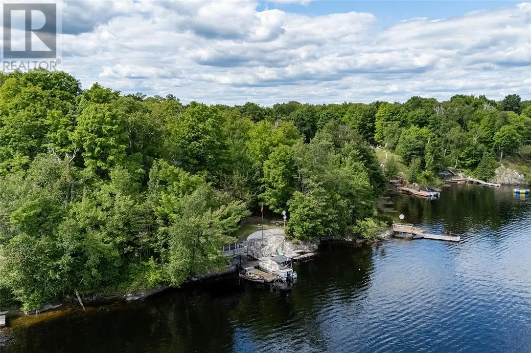 700 Bayline Drive