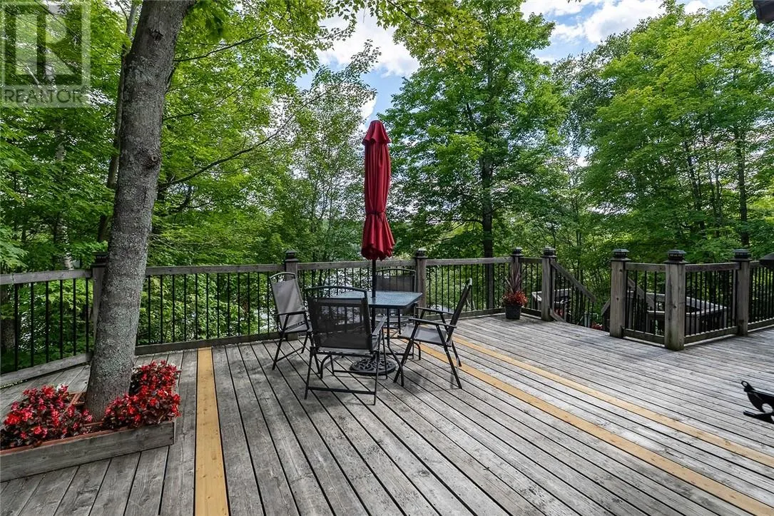 700 Bayline Drive