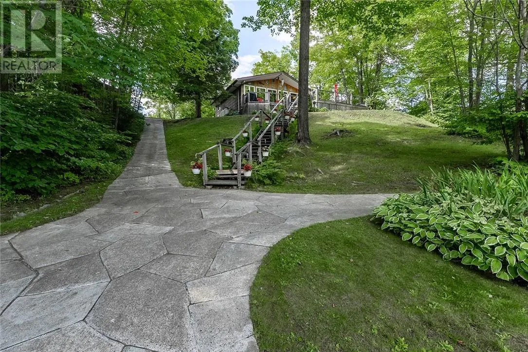 700 Bayline Drive